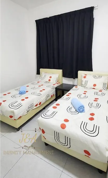 شقة J&A Seaview Suites بيراي